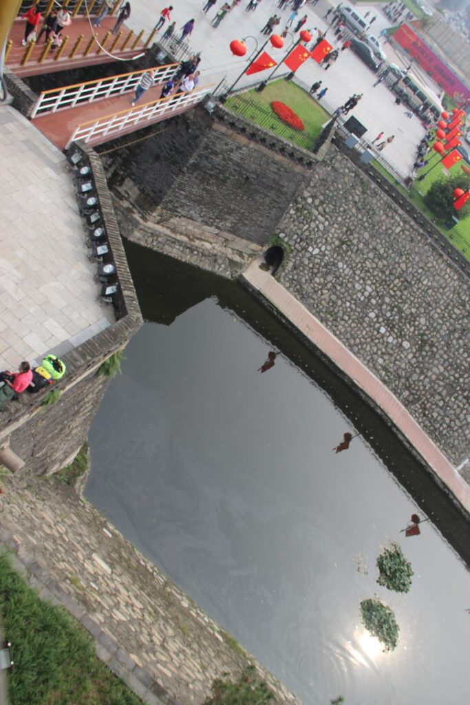 Drawbridge area at Xi'an City Wall South Gate for route planning