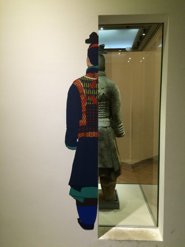 Terracotta warrior original color reconstruction display